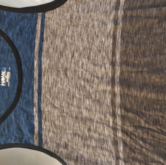 Clothes - Picture 5 of 8